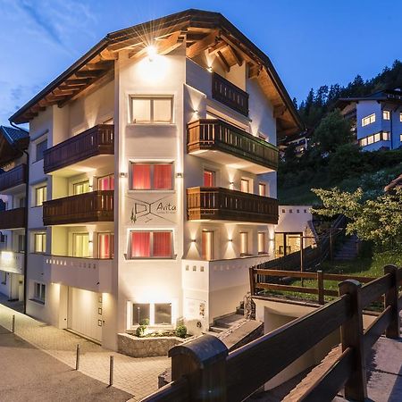 Avita - Suites To Relax Ortisei Eksteriør billede
